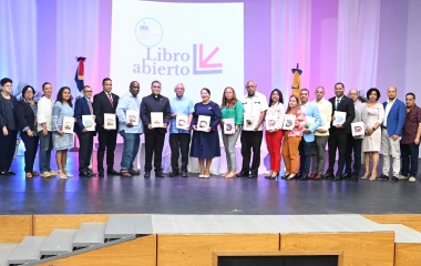 Lanzamiento de textos producidos en colaboración proyecto Libro Abierto - UCNE