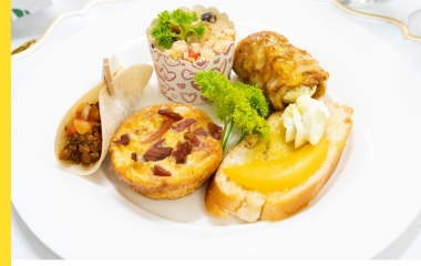 Estudiantes de ATH presentan Springo Restaurante