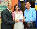 Centro de Idiomas y Relaciones Globales realiza entrega de certificados