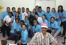 Estudiantes ATH ofrecen cena en Hogar de Ancianos