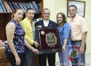 Reconocimiento al Rector por Círculo de Egresados