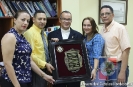 Reconocimiento al Rector por Círculo de Egresados