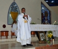 Rector de PUCMM oficia Eucaristía en la UCNE.