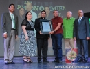 UCNE reconoce colaboradores destacados por su servicio en el año 2014_7