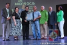 UCNE reconoce colaboradores destacados por su servicio en el año 2014_8