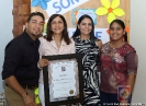 UCNE reconoce empleados por antigüedad en celebración día del trabajador